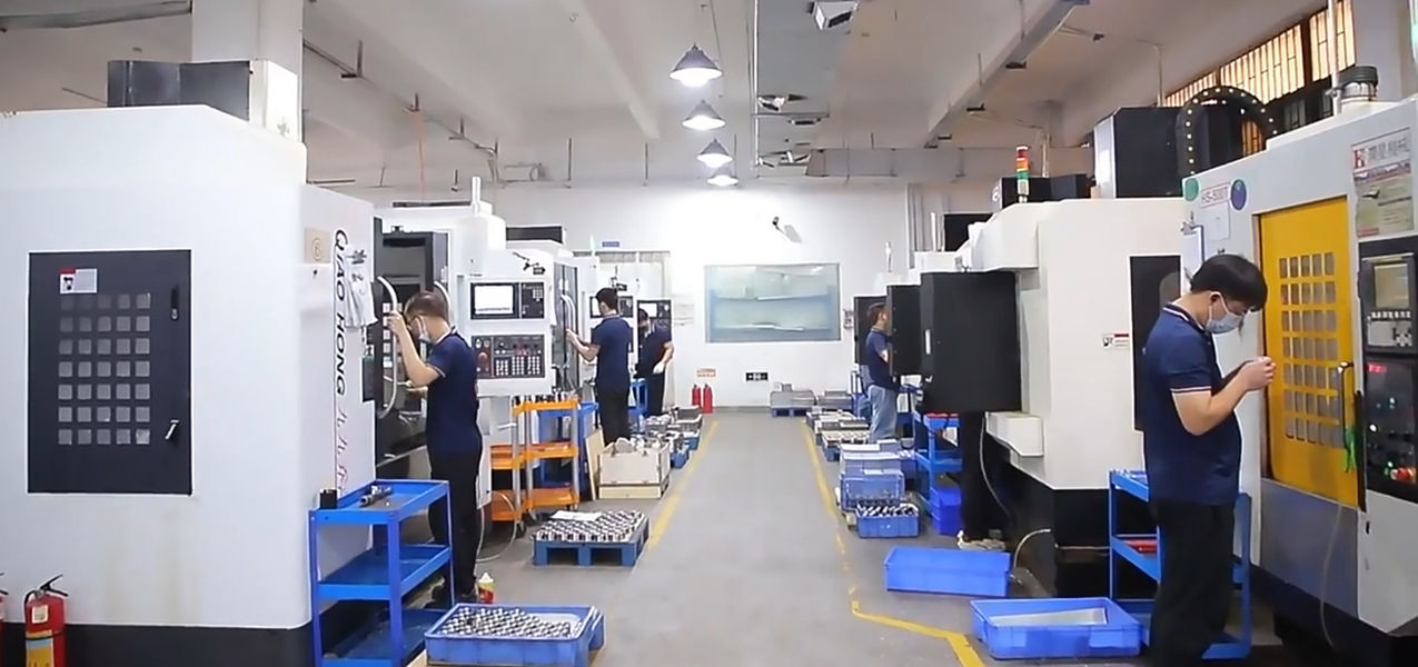 Dongguan Zhongwei Metal Products Co., Ltd productielijn van de fabrikant