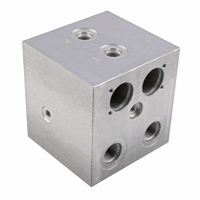 Aluminum Hydraulic Valve Manifold Block CNC Turning Milling For Industrial Machinery