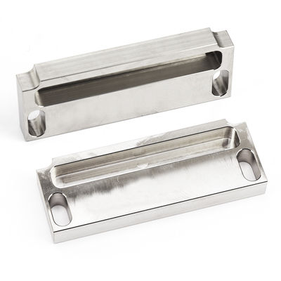 Precisie CNC-bewerkte onderdelen in titanium, aluminium en roestvrij staal